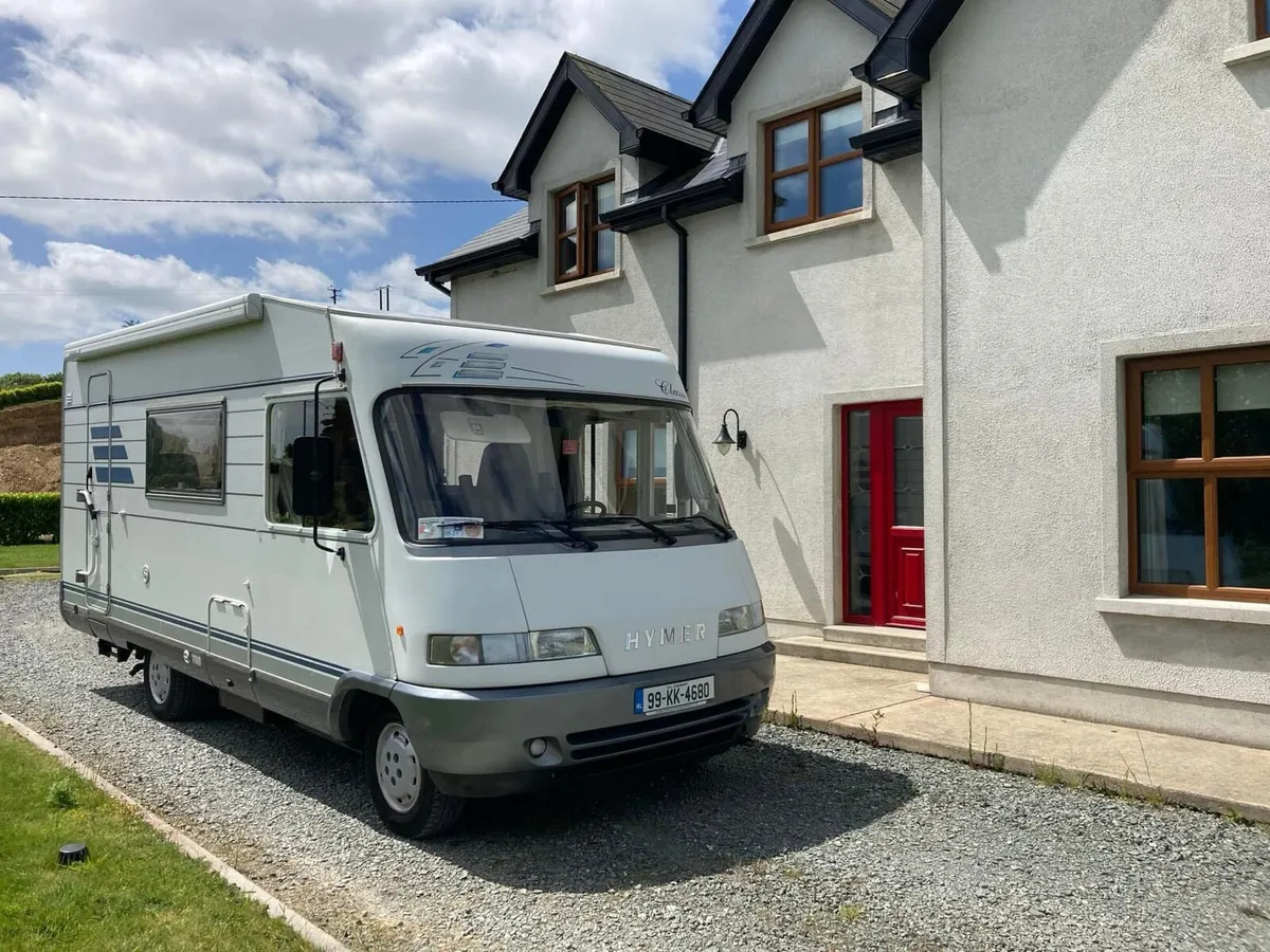 Hymer B544 - Image 1
