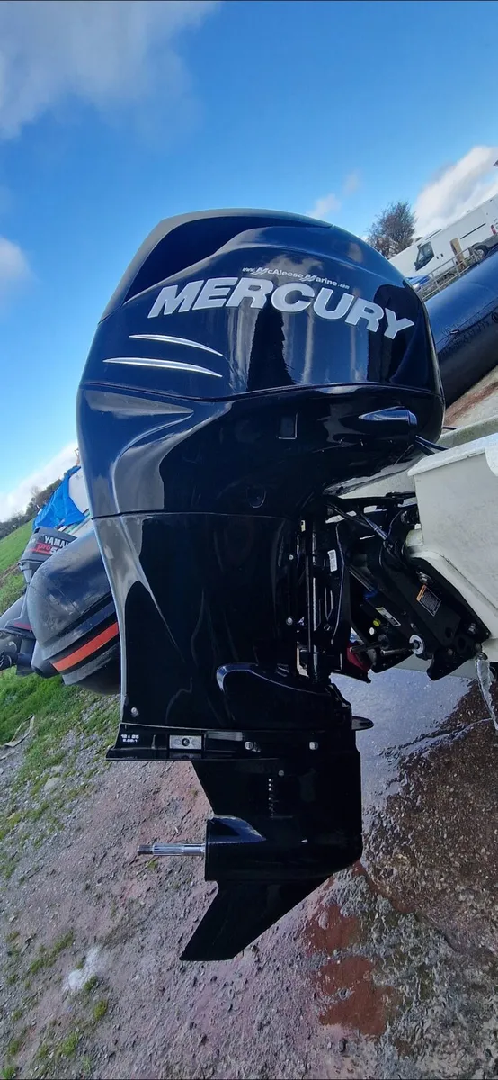 200hp mercury 4-stroke - Image 1