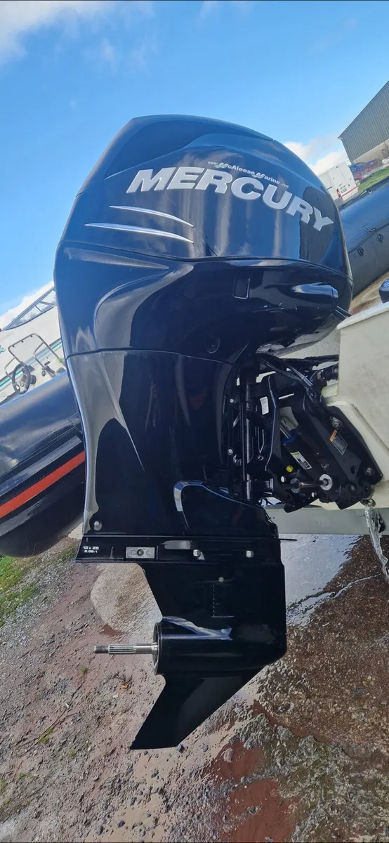 200hp mercury 4-stroke - Image 3