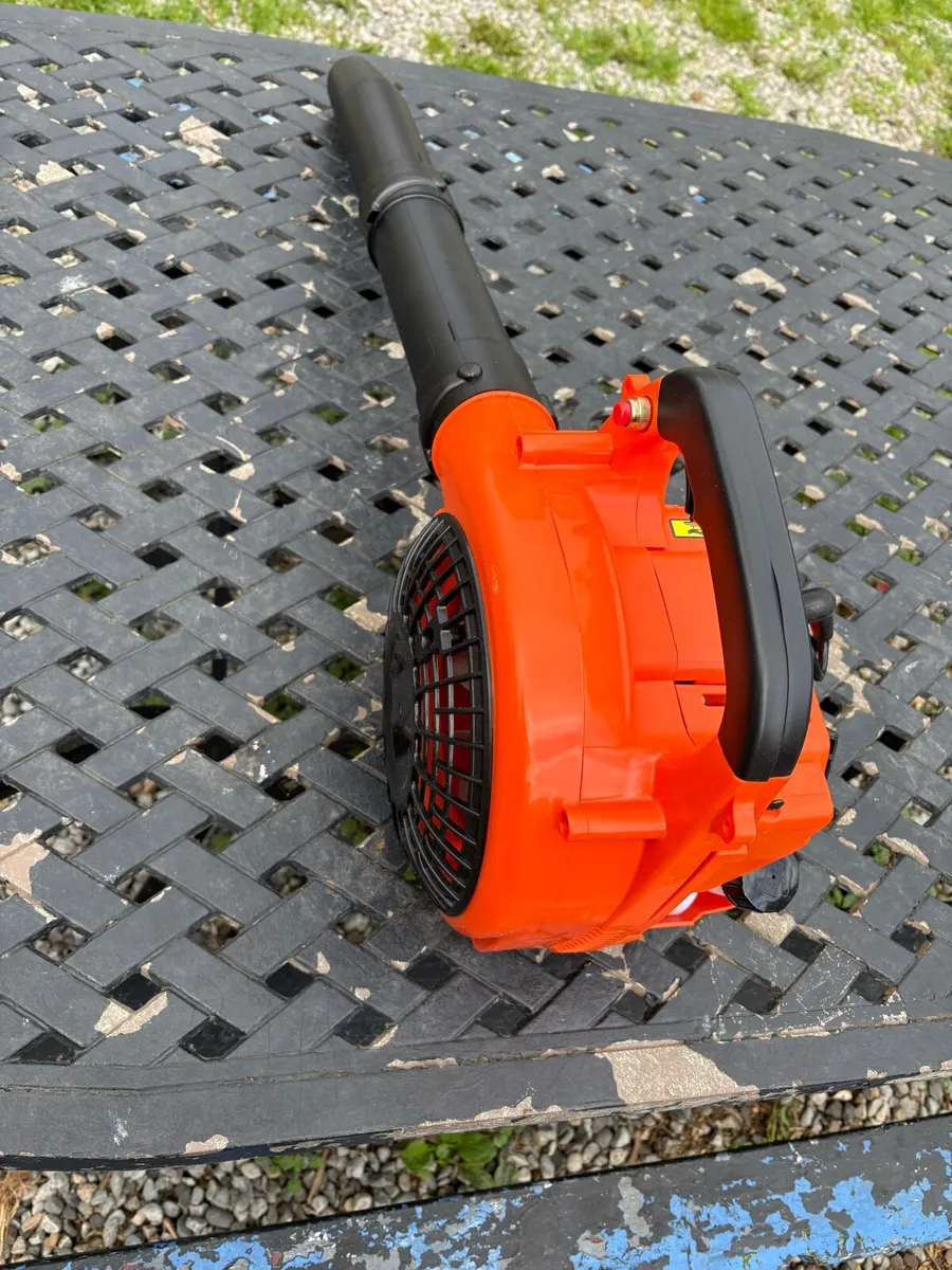 New handheld leaf blower p.m. - Image 4