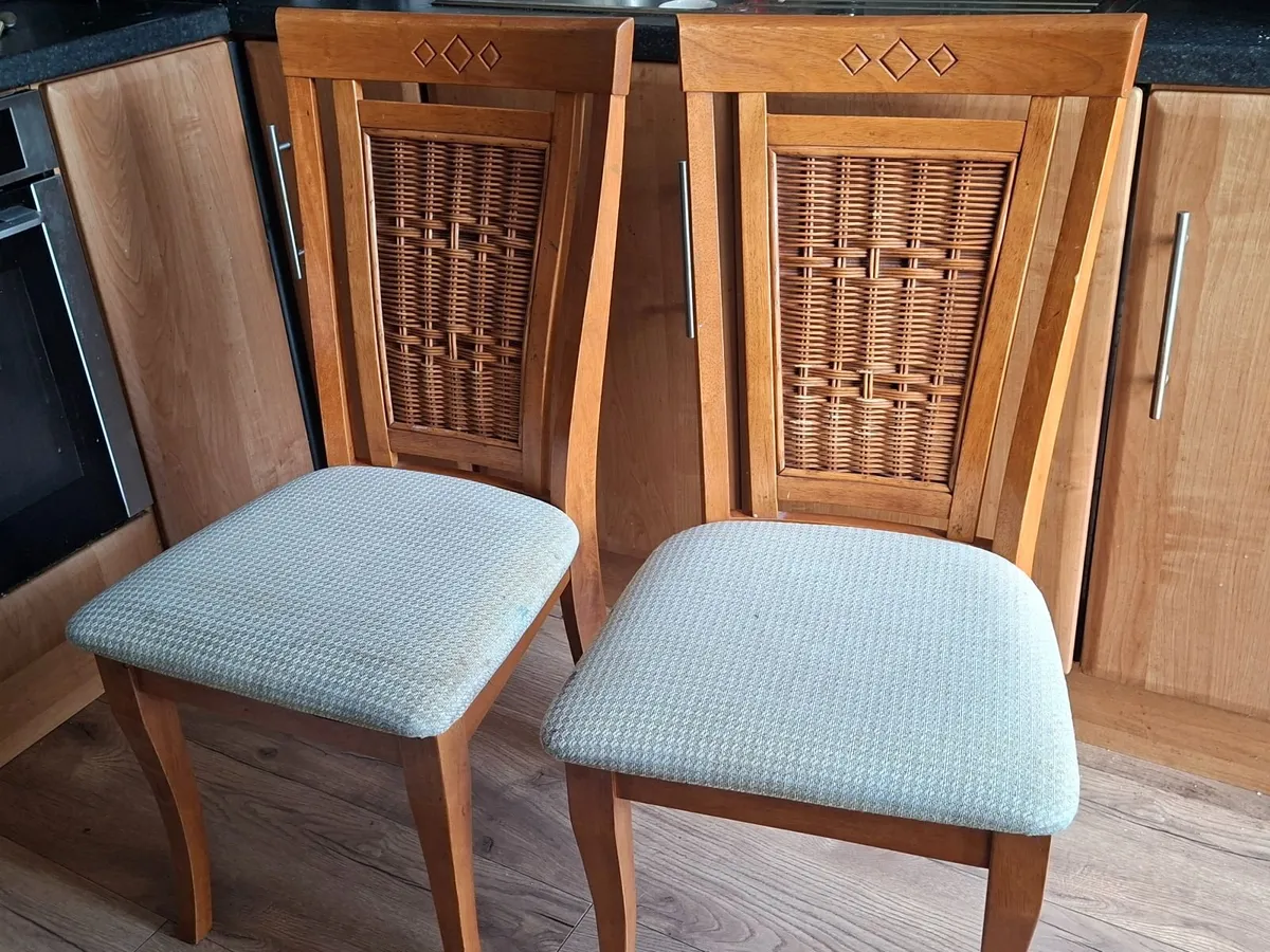Dining Table & Chairs - Image 2