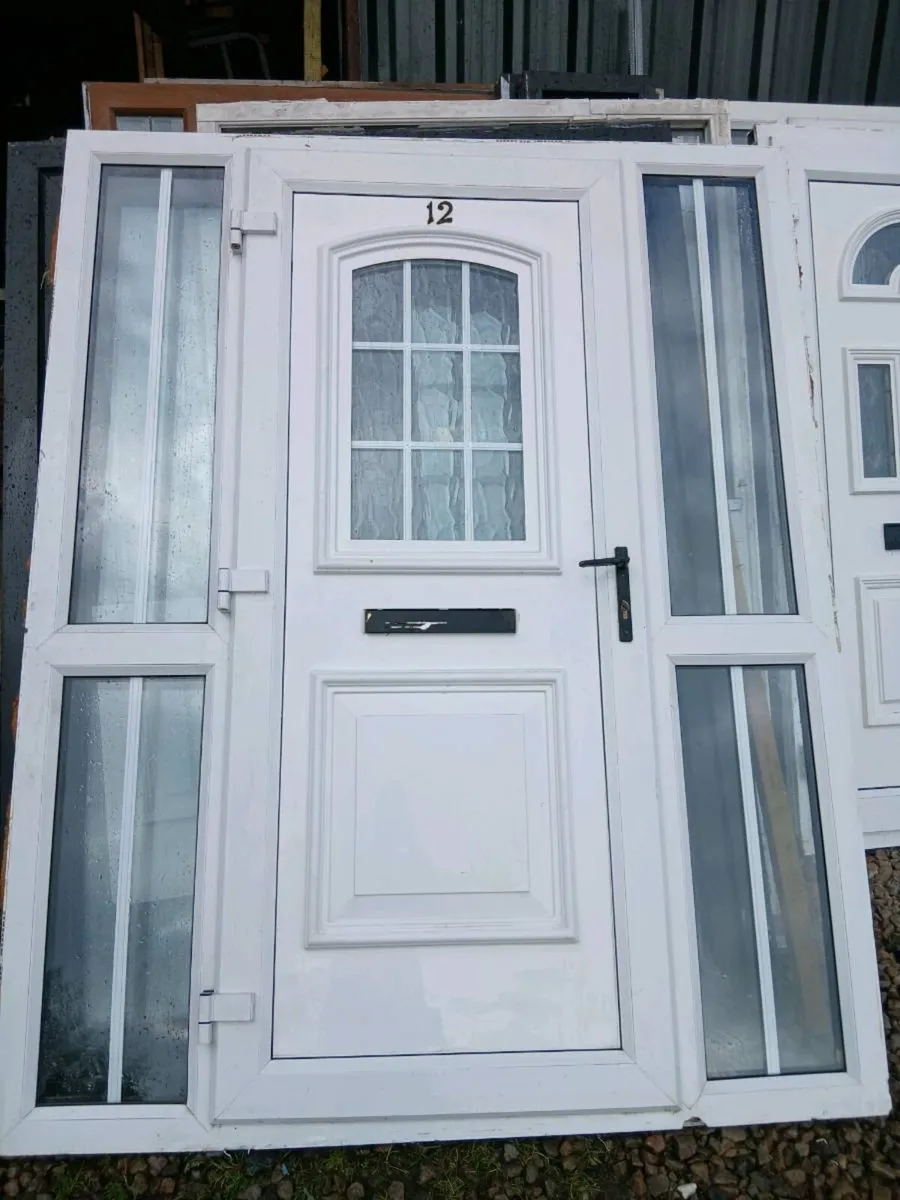 Pattio doors - Image 3