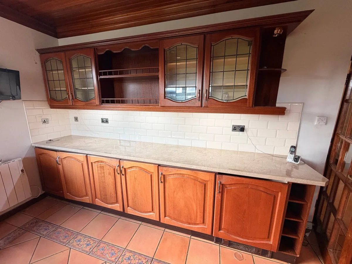 Solid Mahogany kitchen  and appliances - Image 2