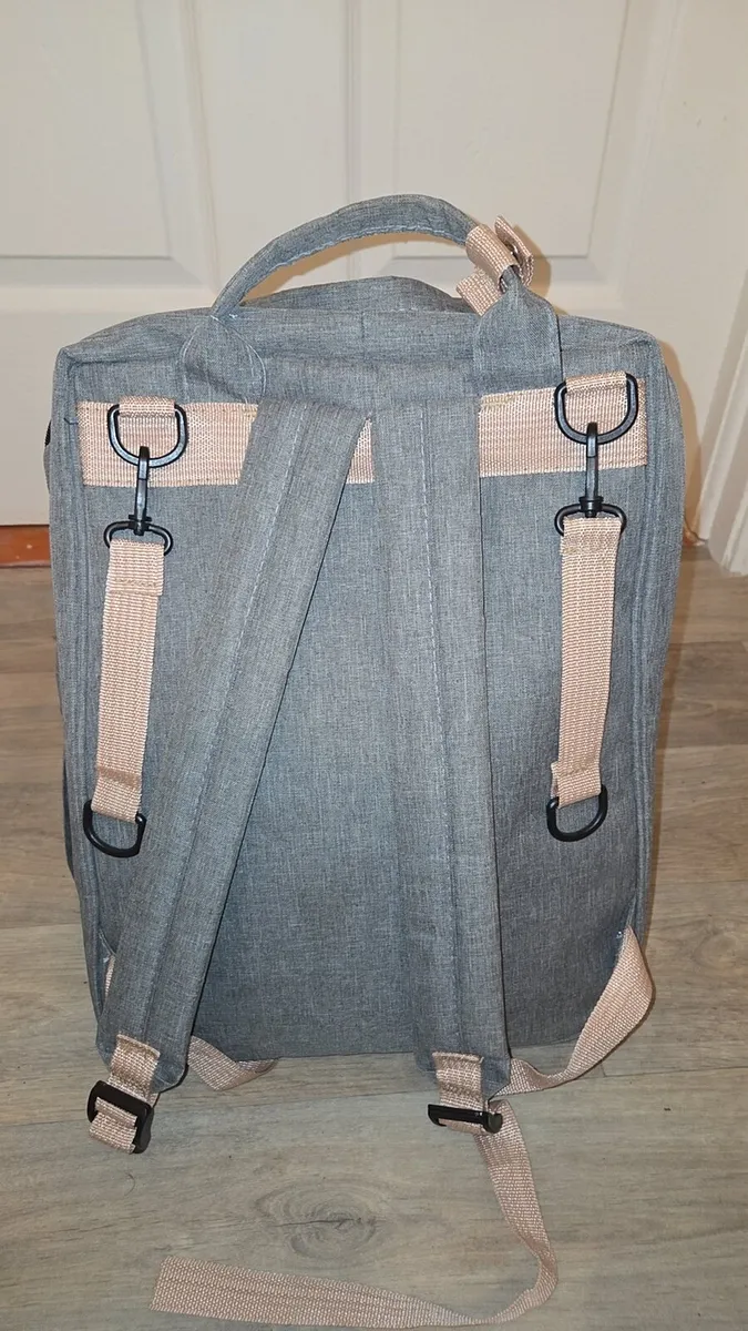 Baby changing bag - Image 2