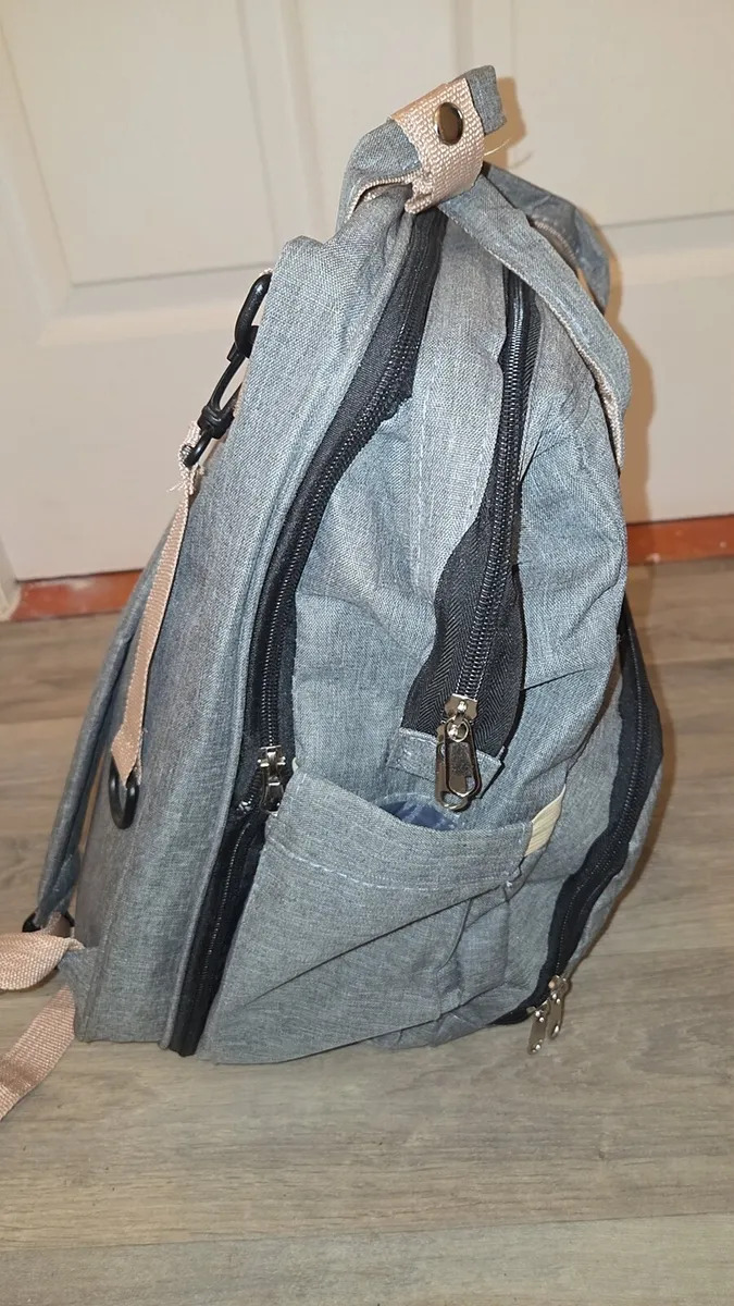 Baby changing bag - Image 3
