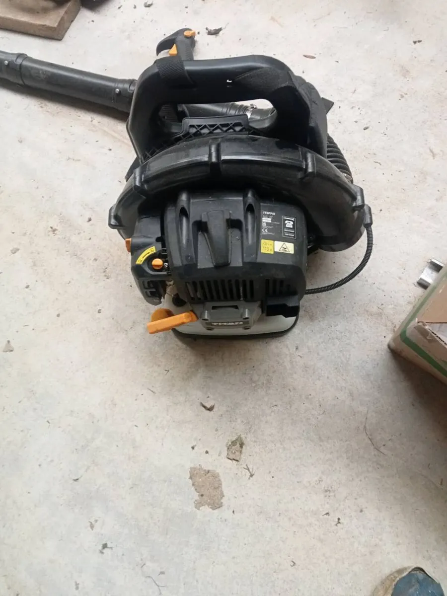 Leaf blower - Image 2