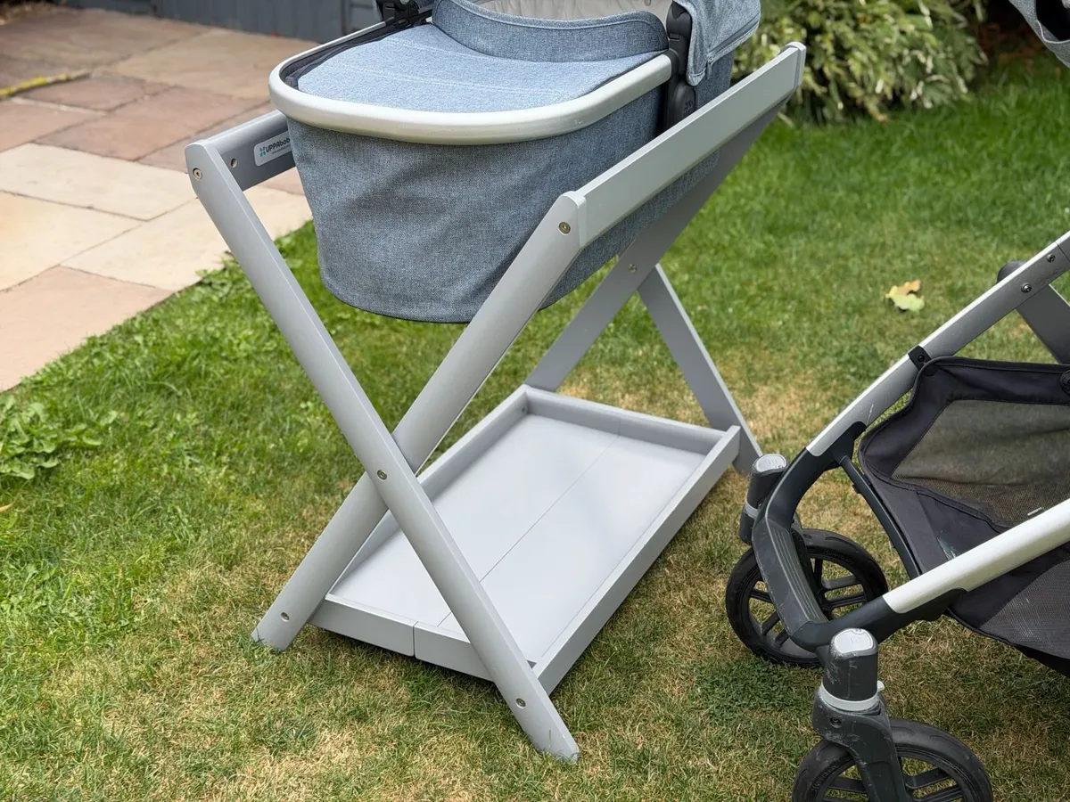 UppaBaby Bassinet Stand - Image 2