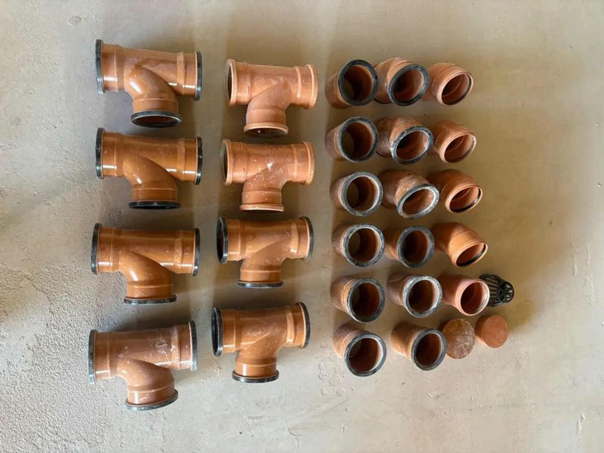 Sewer pipe fittings - Image 2
