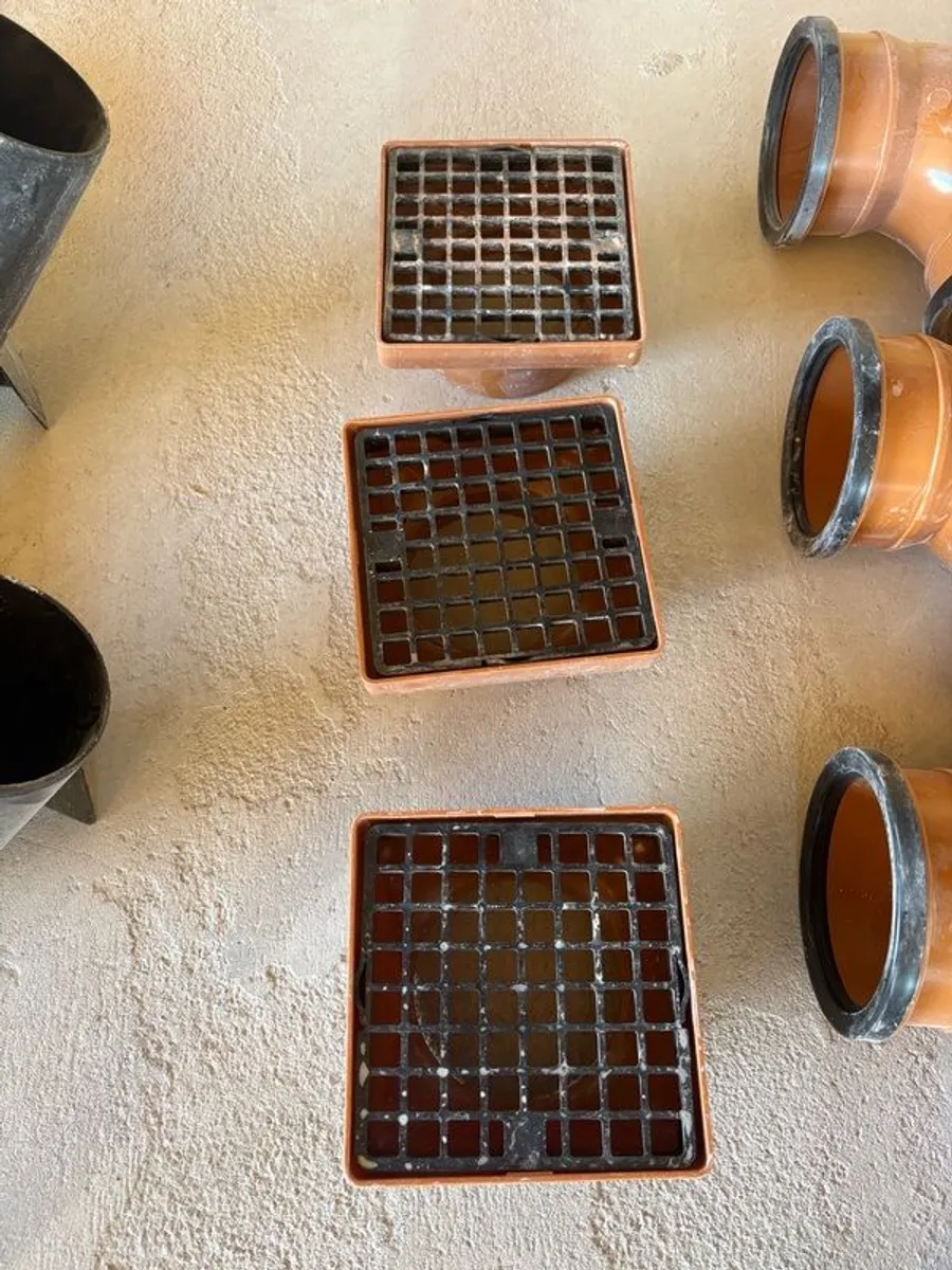 Sewer pipe fittings - Image 3