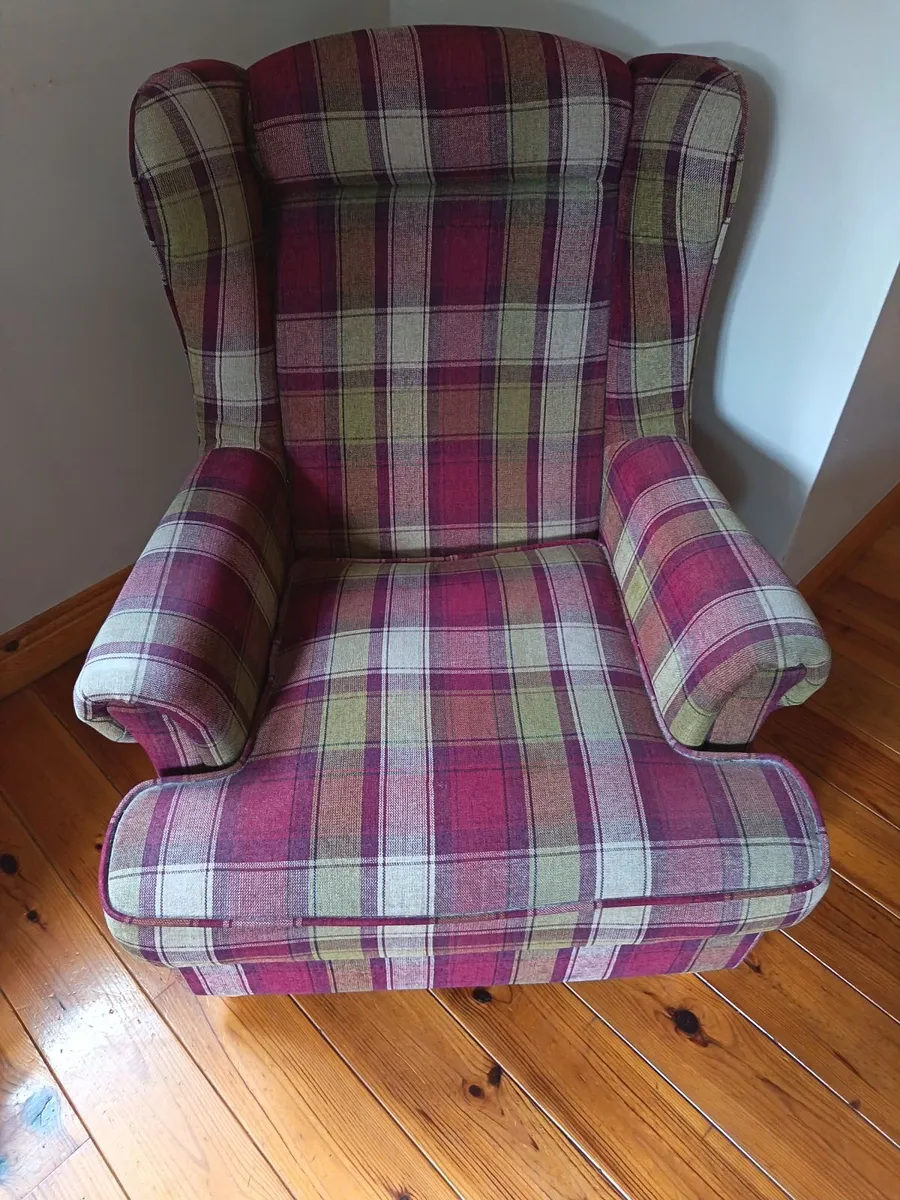 Occasional chair - Image 2