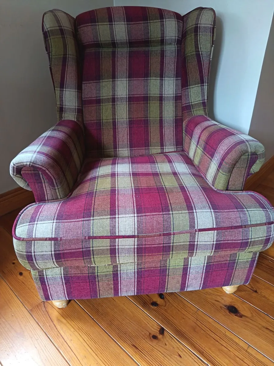 Occasional chair - Image 1