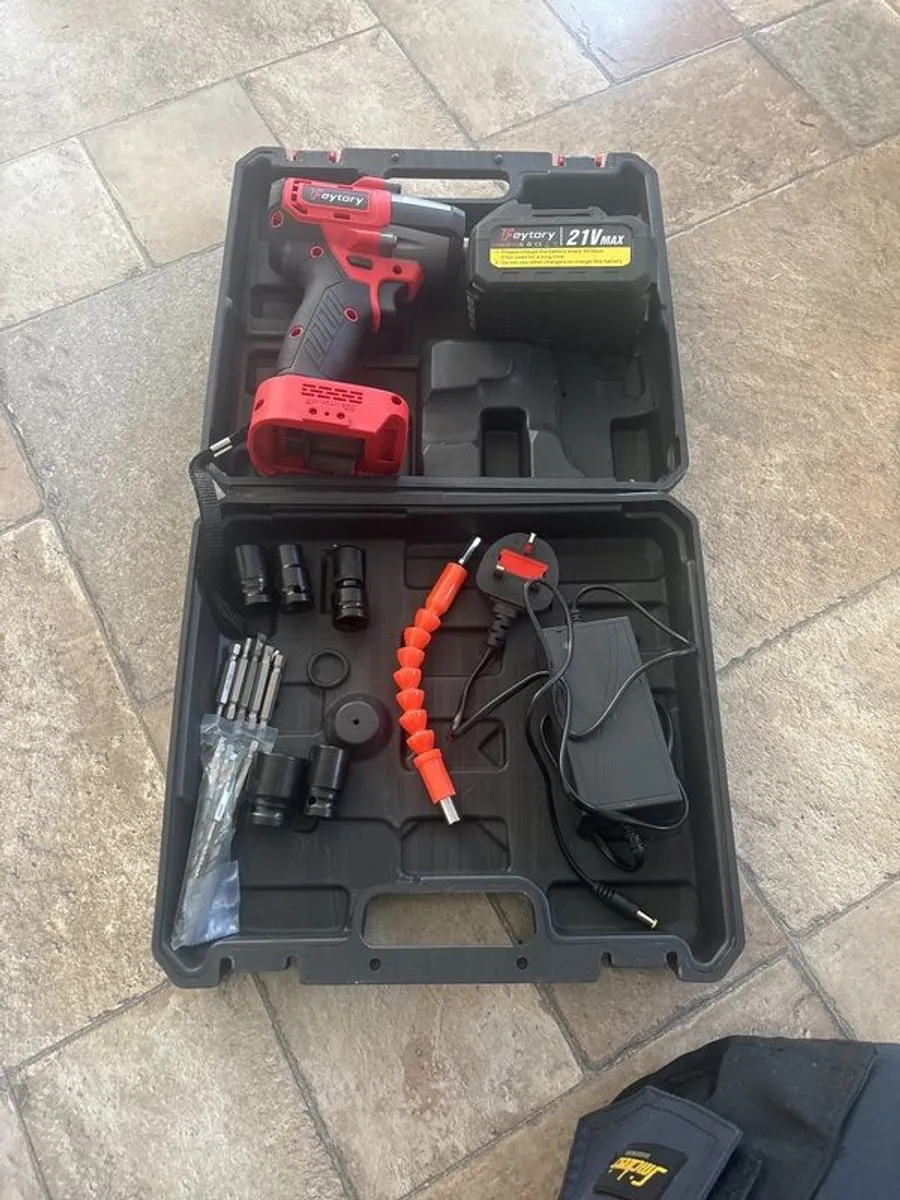 Impact wrench