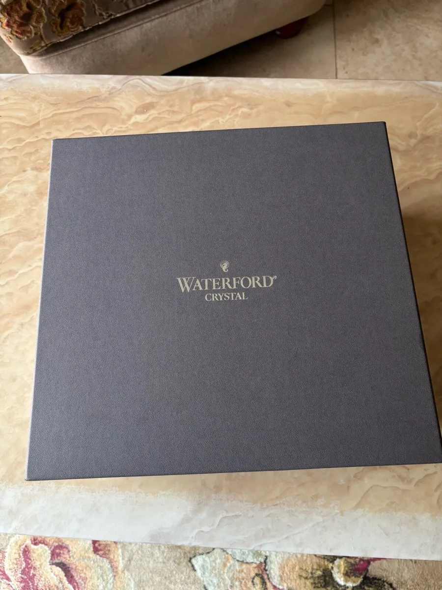Waterford crystal collectible - Image 2