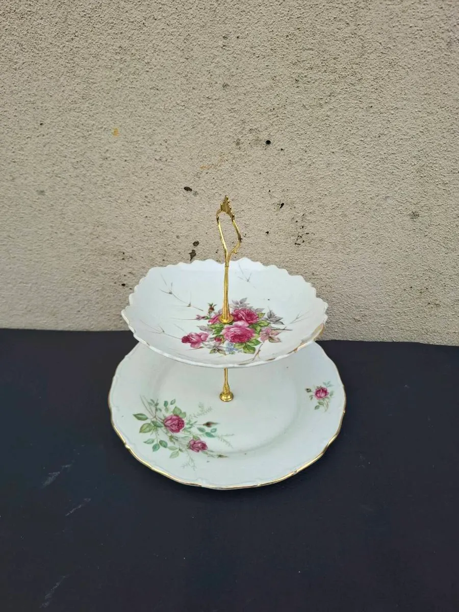 Rose china cake stand