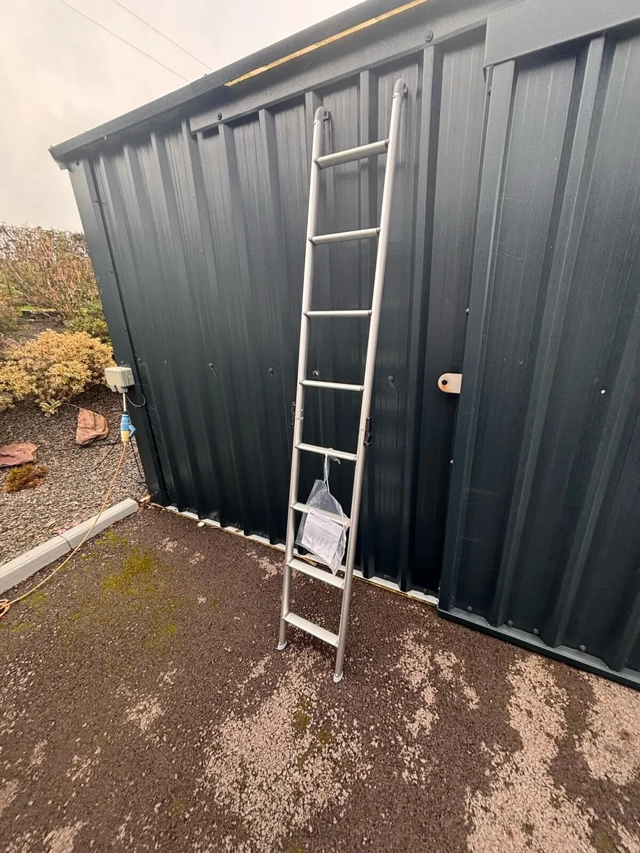 Fiamma loft ladder - Image 1