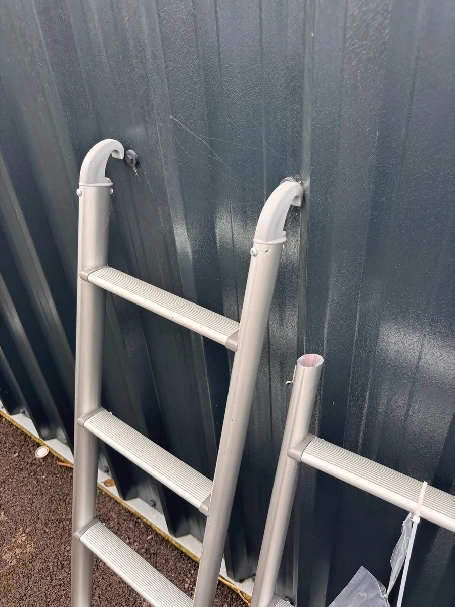 Fiamma loft ladder - Image 3