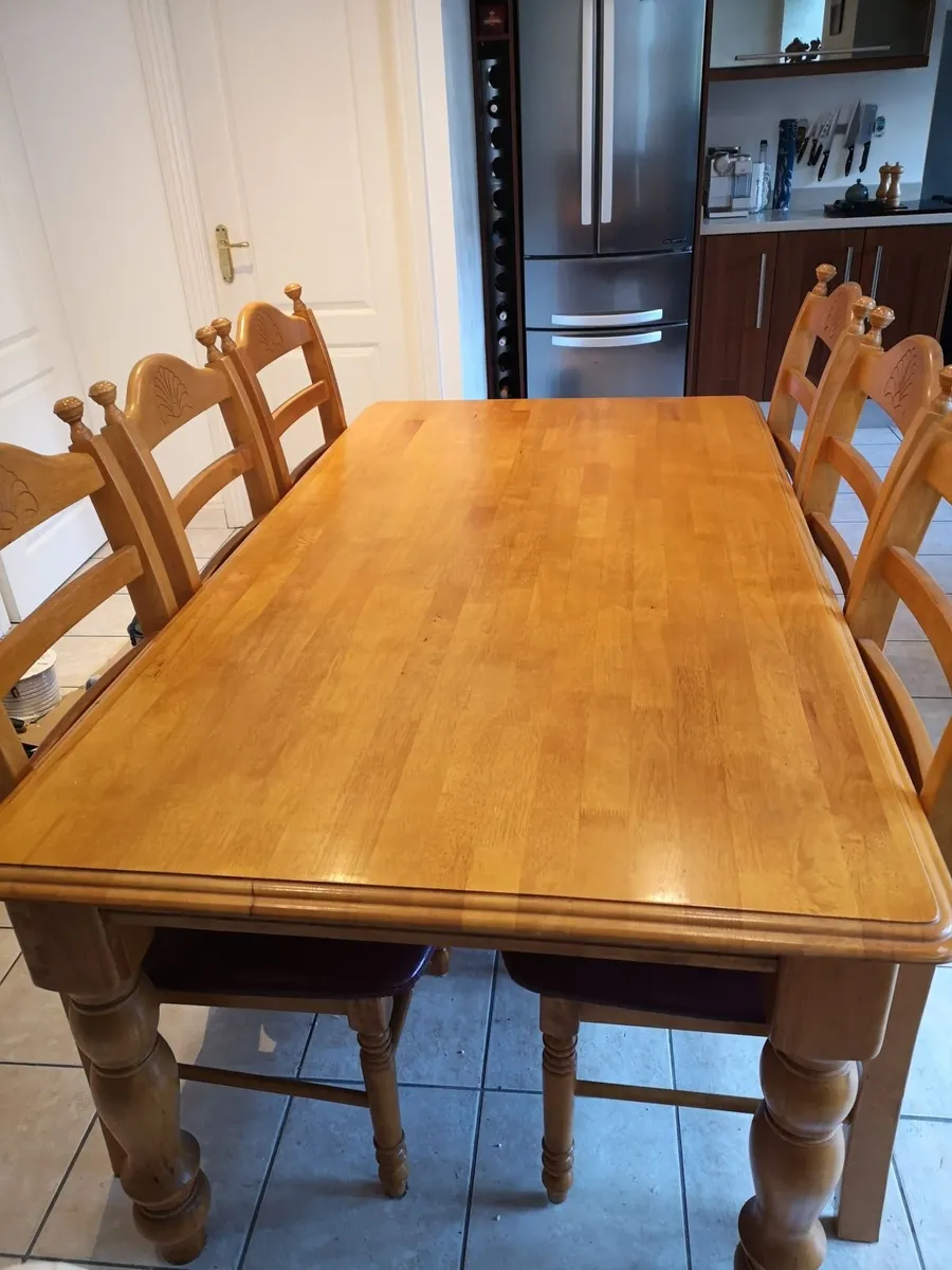 Dining room table and chairs - Image 4