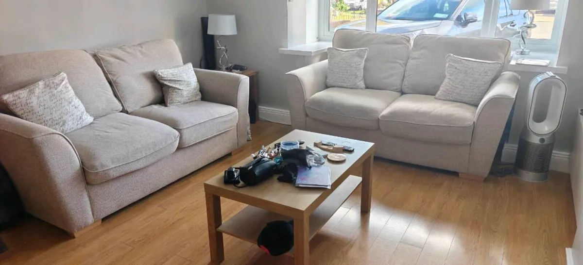Sofa - Image 4