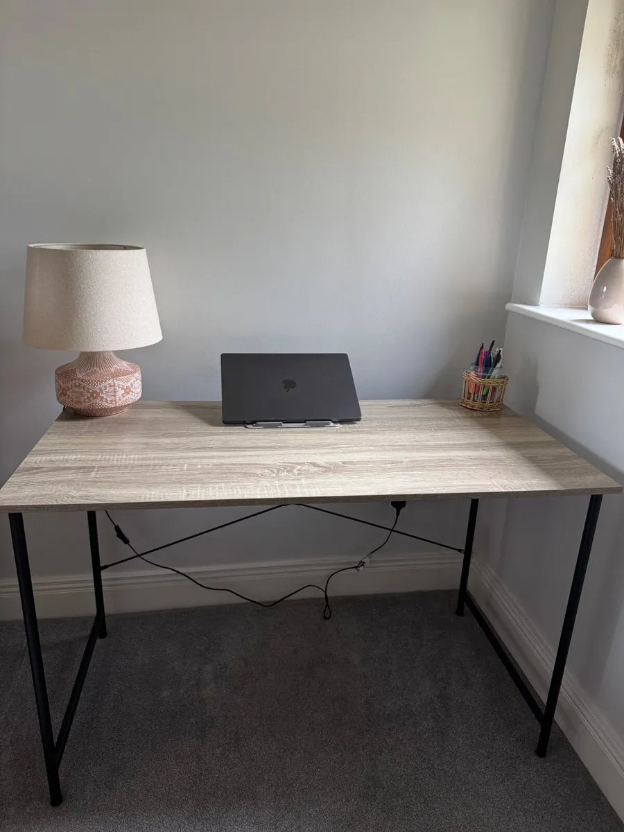 Desk - Image 1
