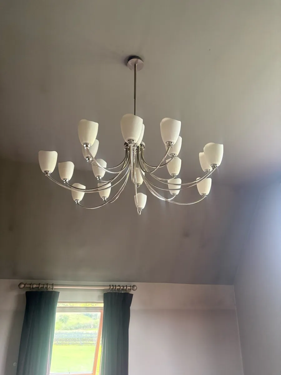 Chrome light fitting - Image 3