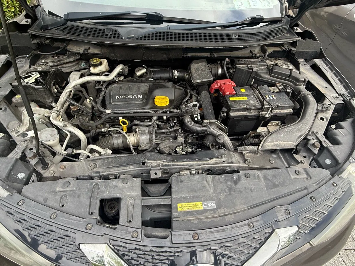 2015 Nissan Qashqai Engine needs Replacing - Image 1
