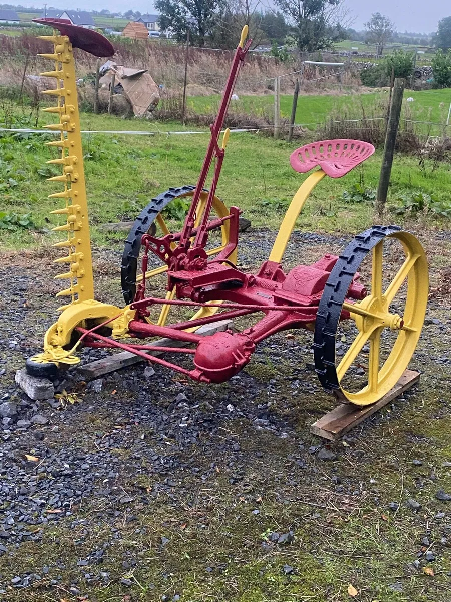 Vintage Machinery - Image 1