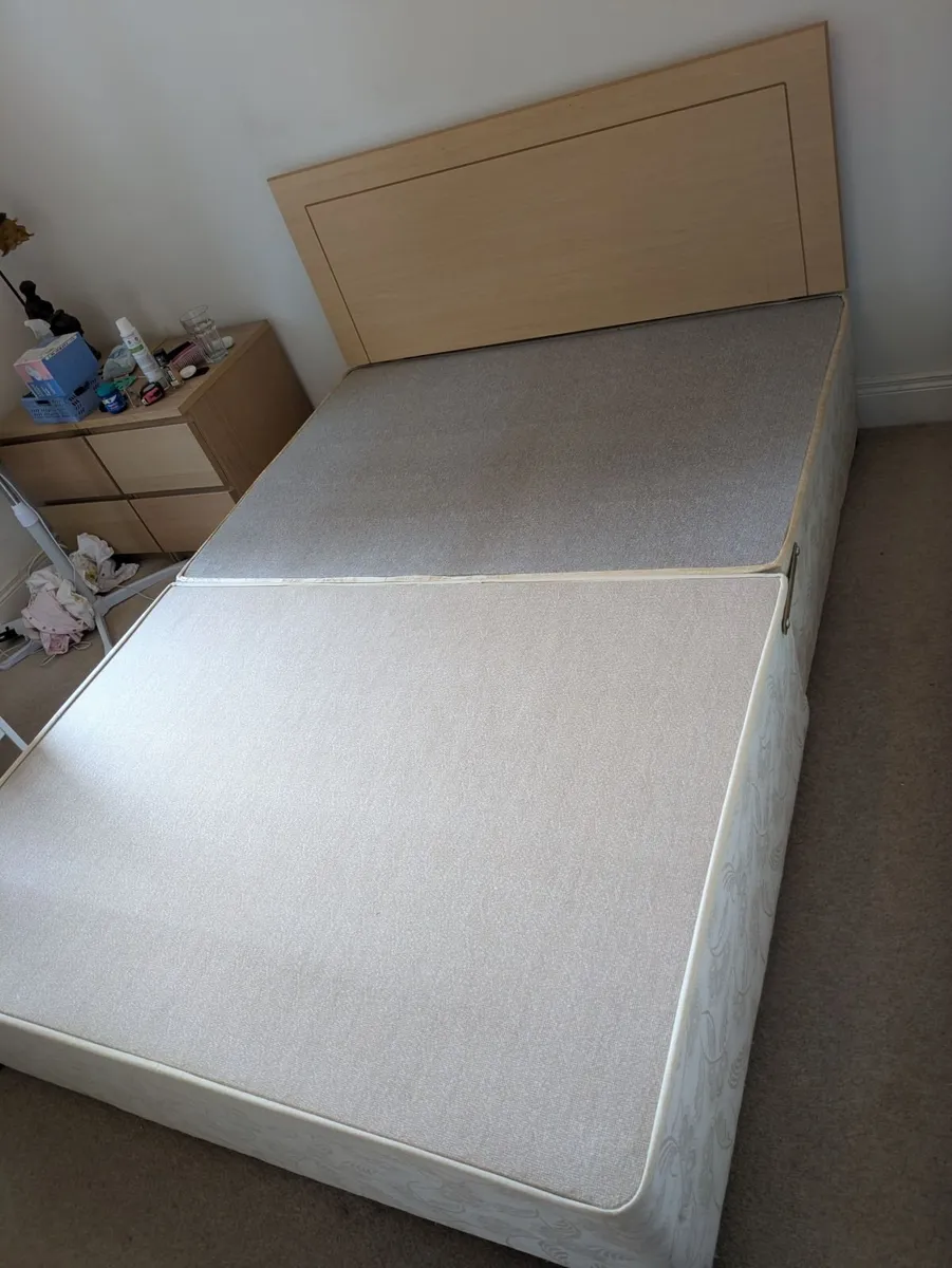 Bed - Image 3