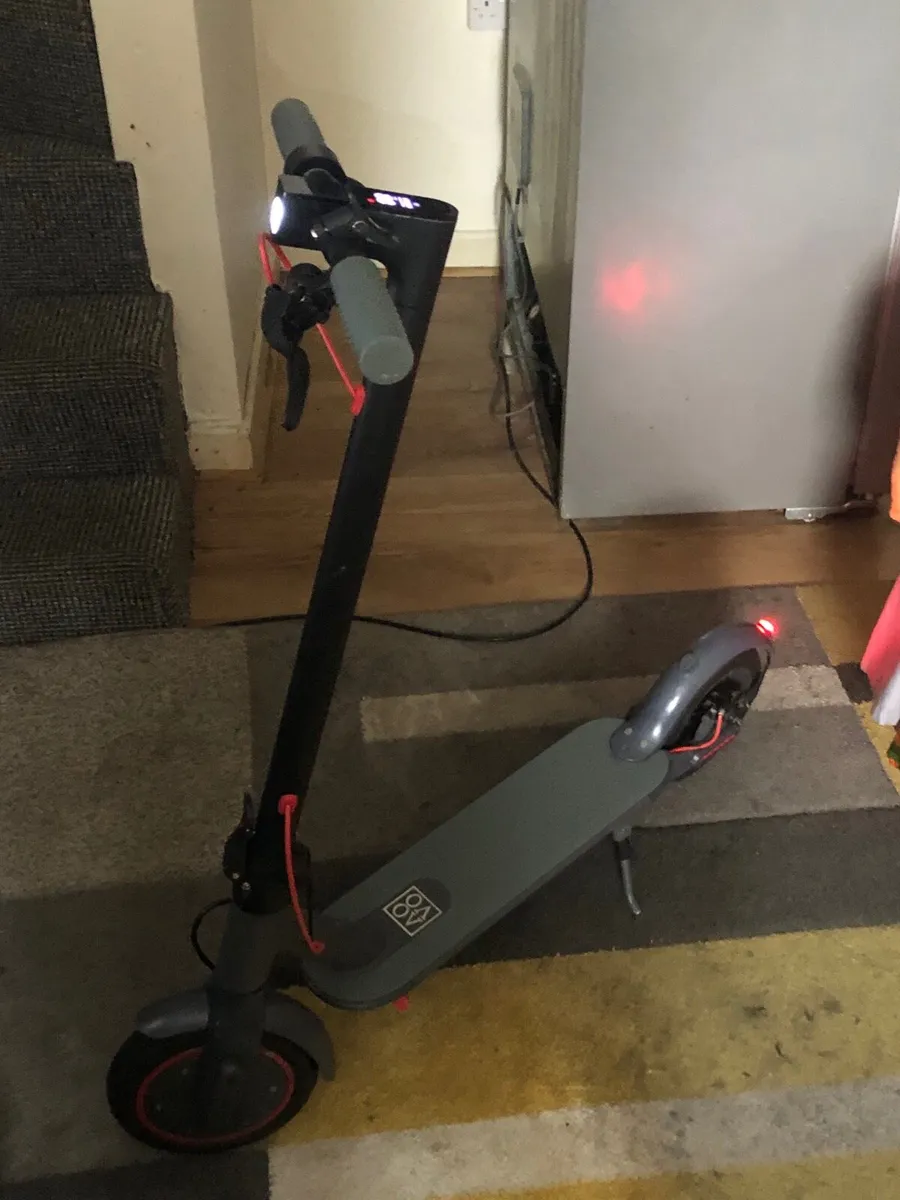 ELECTRIC SCOOTER - Image 2