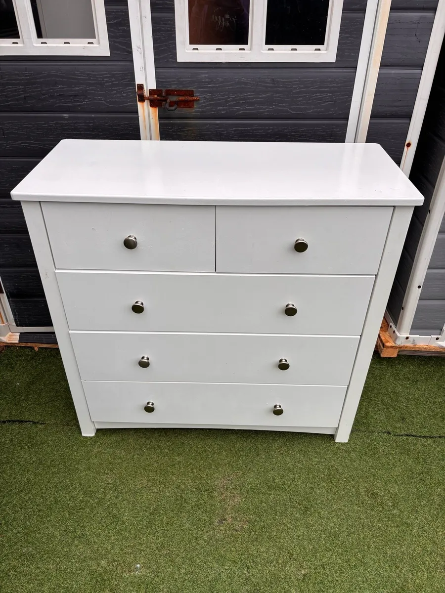 White chest of drawers - Image 2