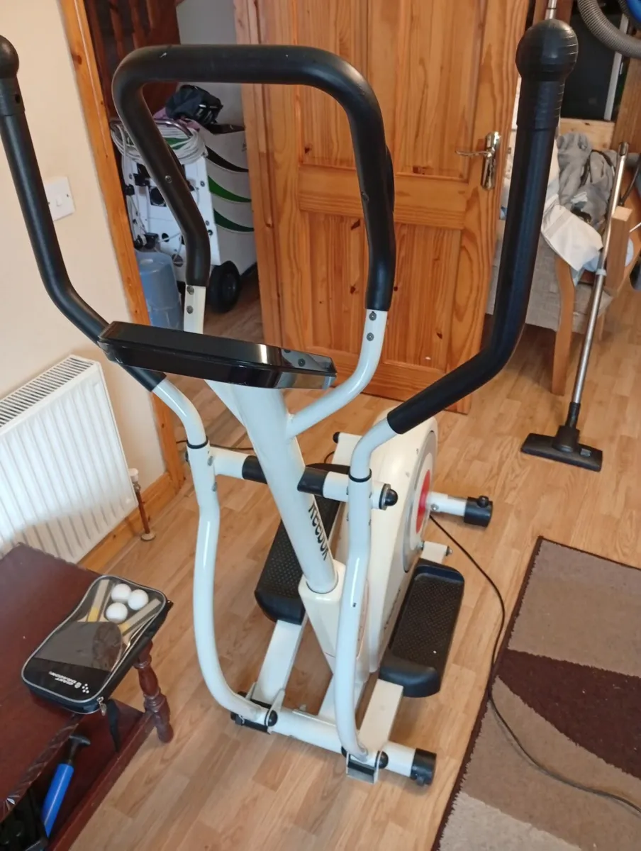 Elliptical Machine - Image 2