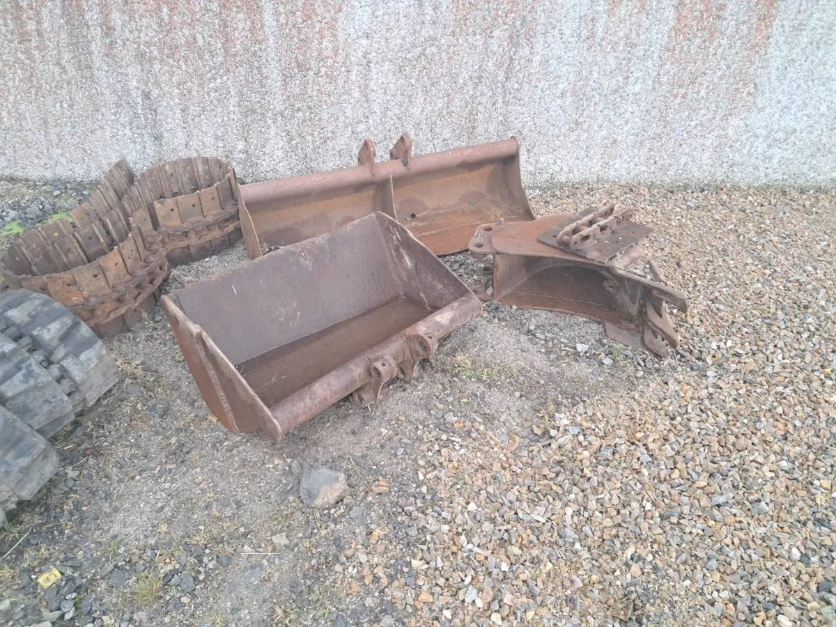 Digger/Tracks/Buckets - Image 2