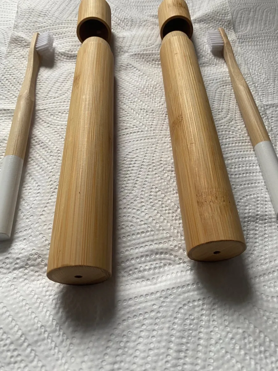 Bamboo toothbrush holder - Image 4
