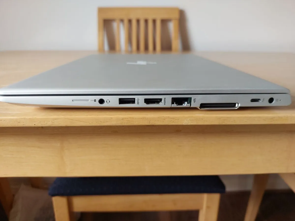 Hp Elitebook 840 G5 | I5-7200u | 8gb Ram |256gb - Image 4