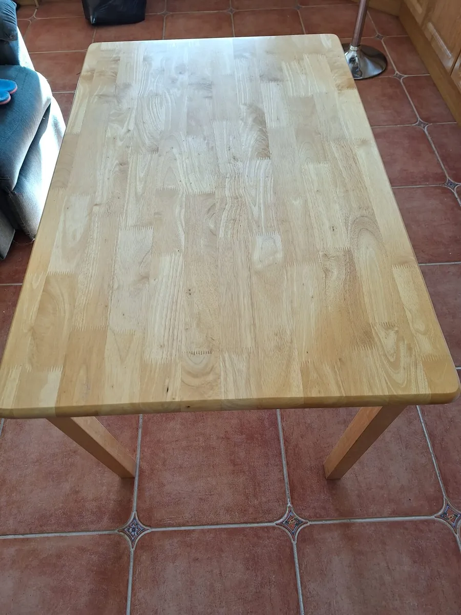 Kitchen table