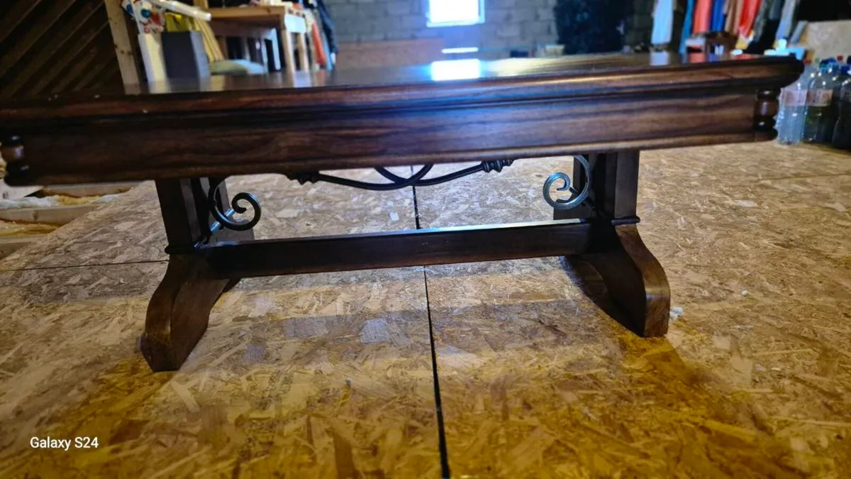 Wooden table - Image 2
