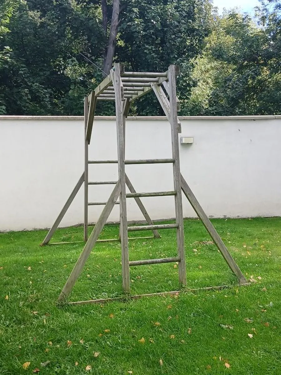 Monkey Bars (wooden) Low Price For Quick Sale