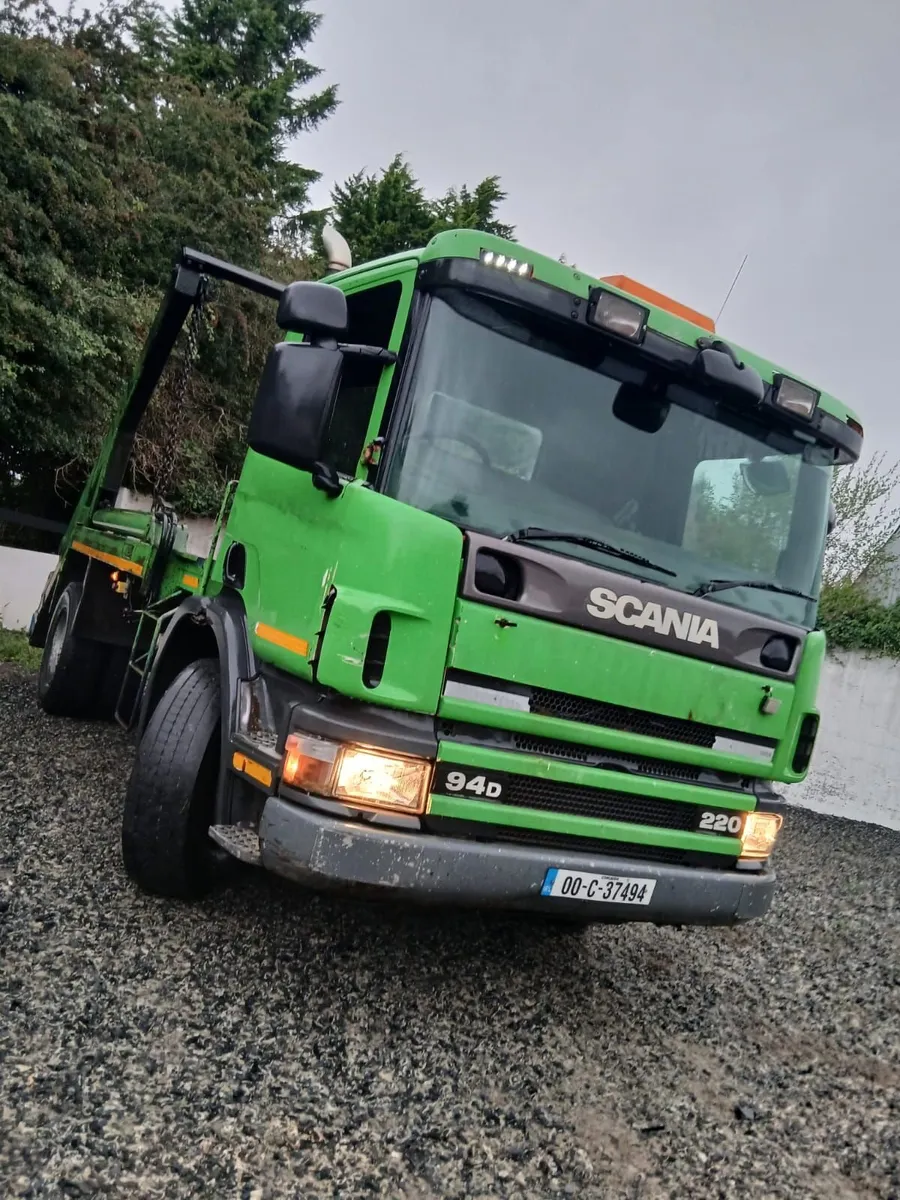 Scania skip lorry/truck 94D - Image 4