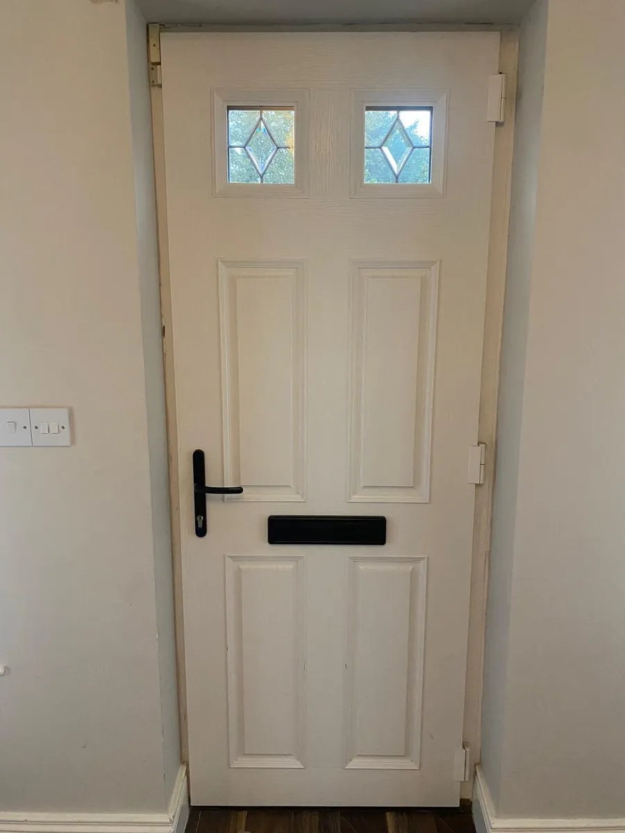External doors and windows. - Image 2
