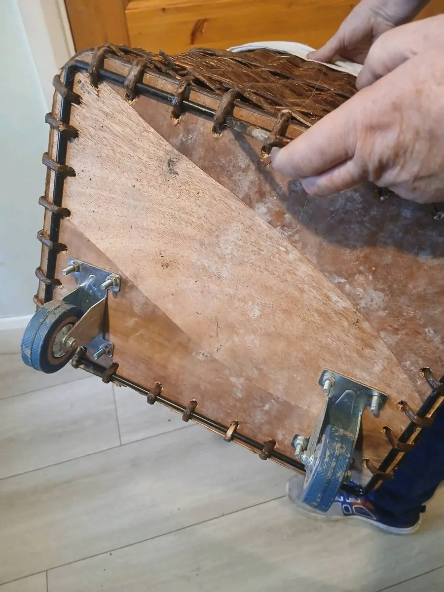 Laundry Basket On wheels - Image 2