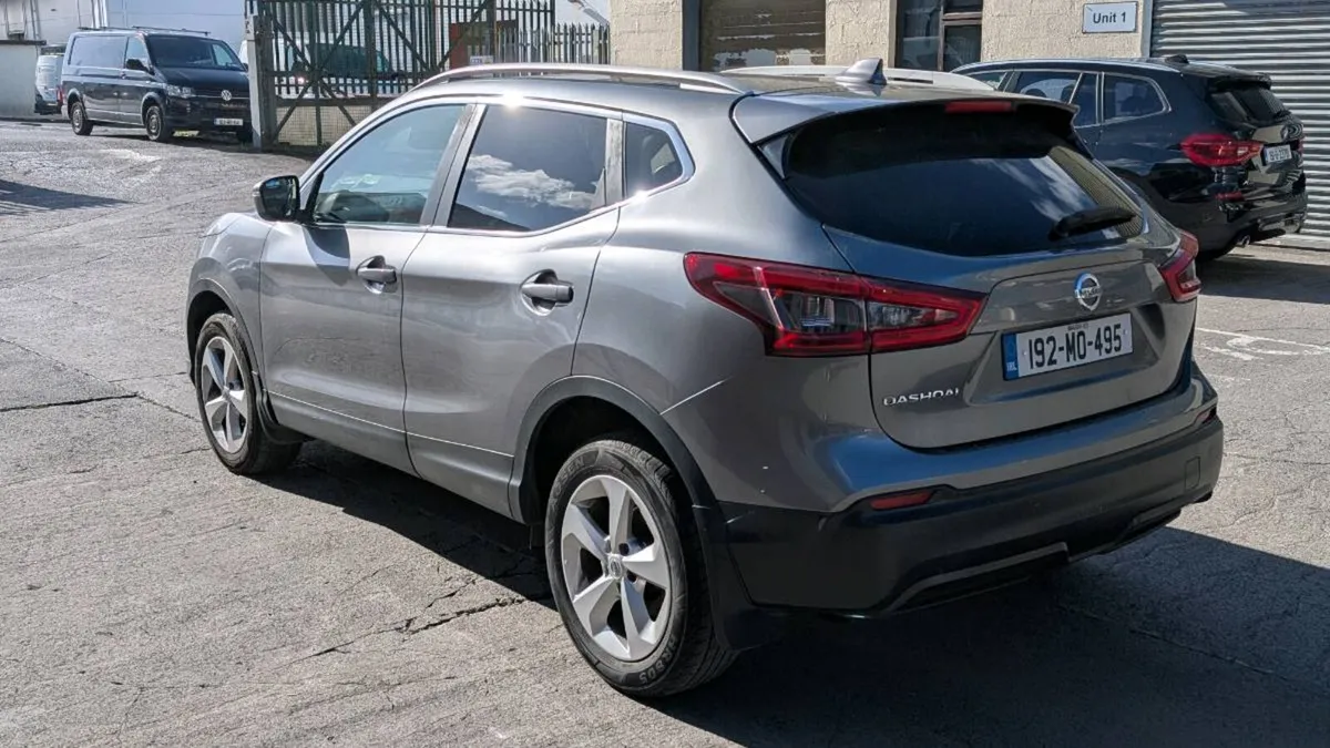 2019 Qashqai Automatic Needs engine - Image 3