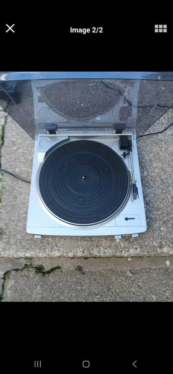 AIWA Vintage Automatic Turntable Record Player - Image 1