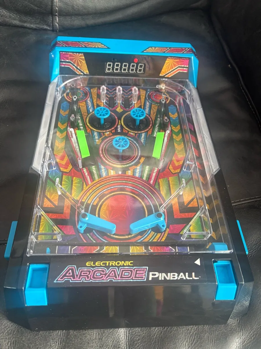 Tabletop pinball machine - Image 2