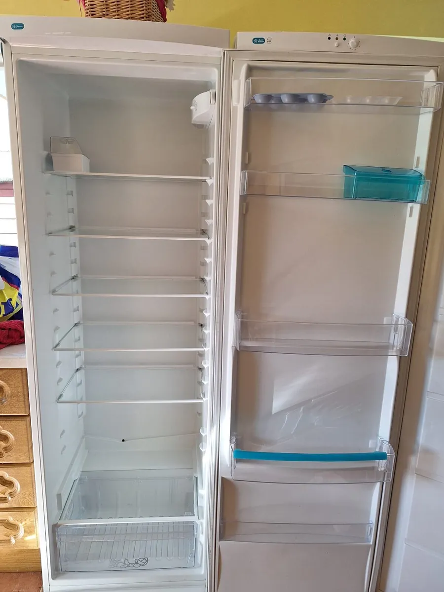 Fridge and freezer twin - Image 2