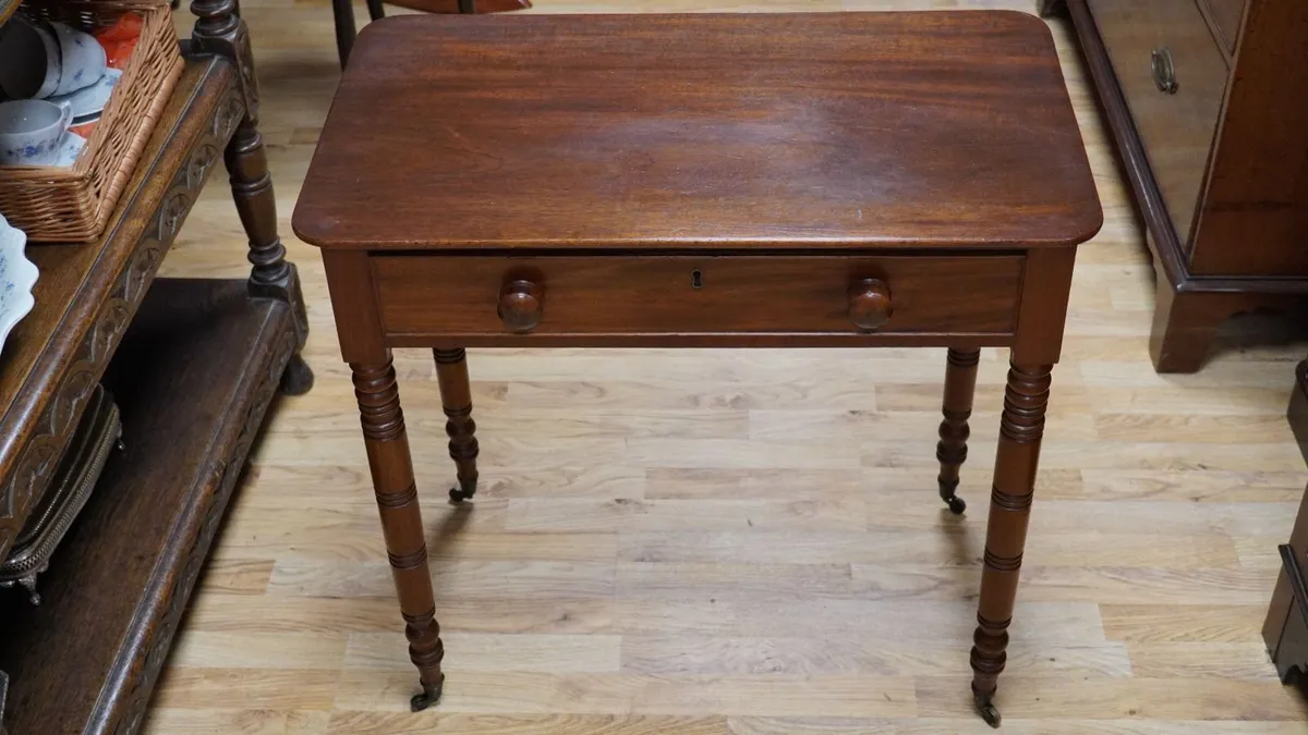 Early Victorian Mahogany Side Table - Image 2