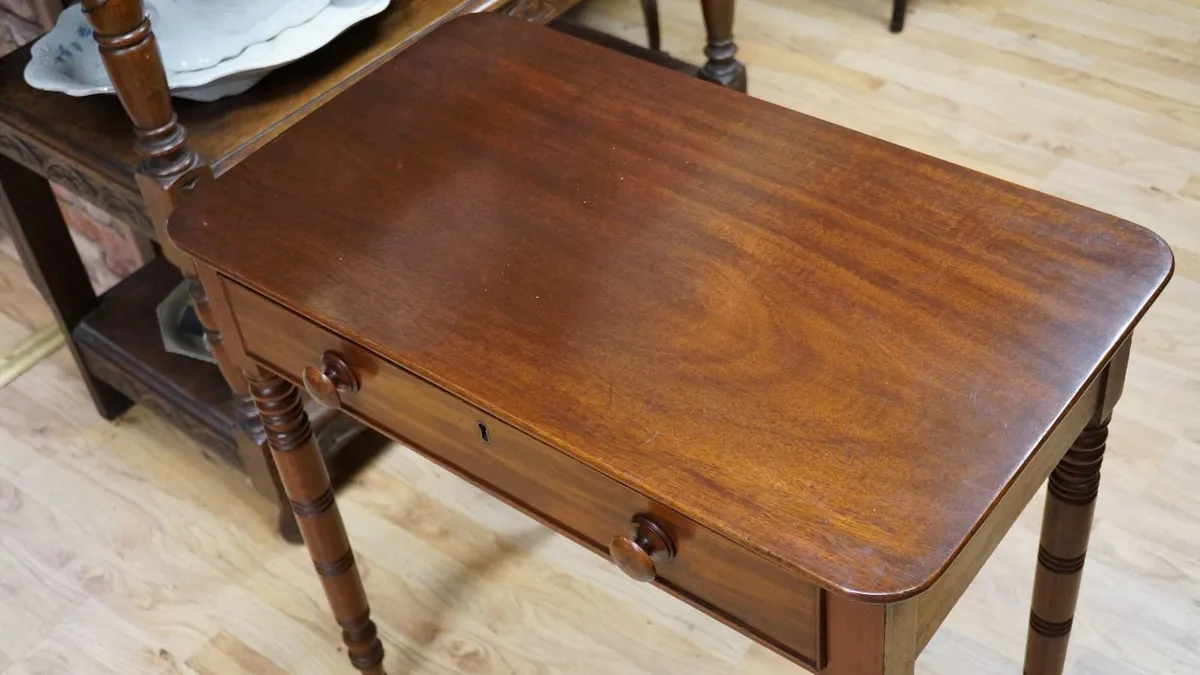Early Victorian Mahogany Side Table - Image 4
