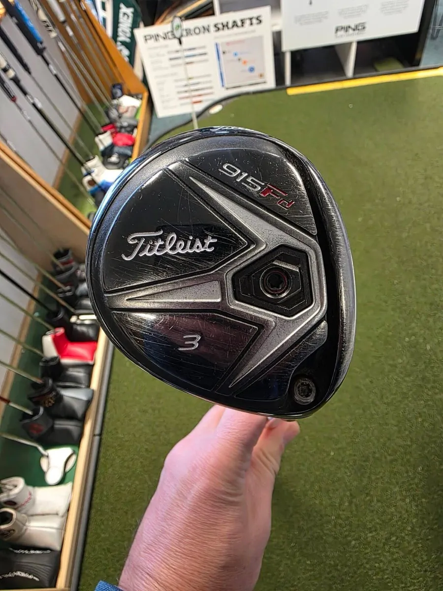 Titleist 915 Fd 3 Wood - Image 1
