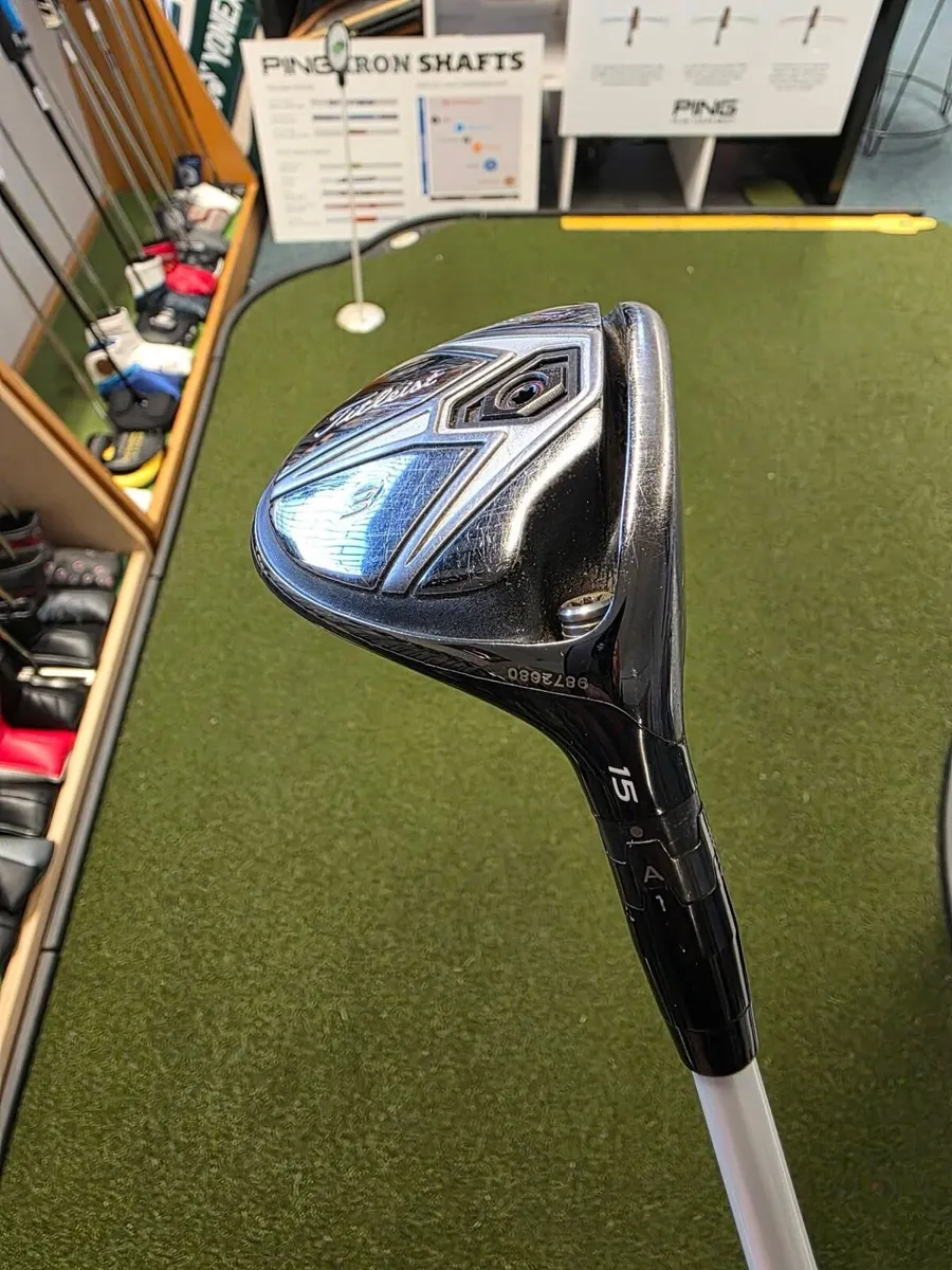 Titleist 915 Fd 3 Wood - Image 2