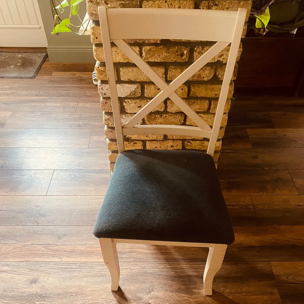 Kitchen chairs x 8 - Image 2