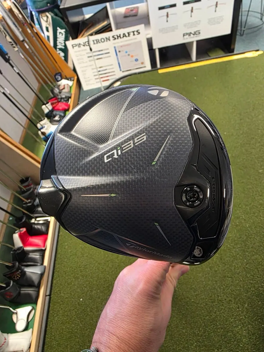 As New Taylormade Qi35 Driver - Image 1