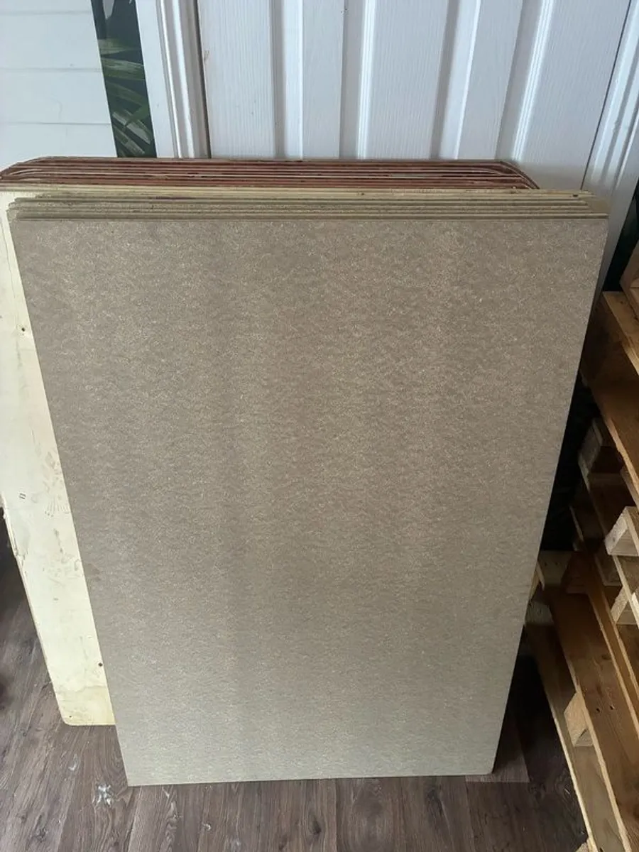 Sheets of timber - Image 3